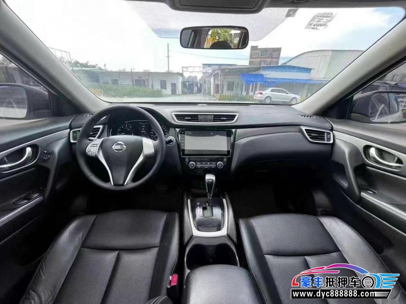 15年日产奇骏轿车抵押车出售