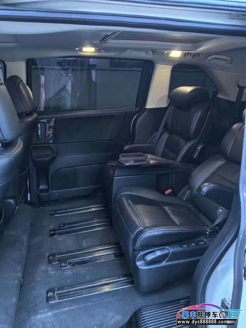 19年本田艾力绅轿车抵押车出售