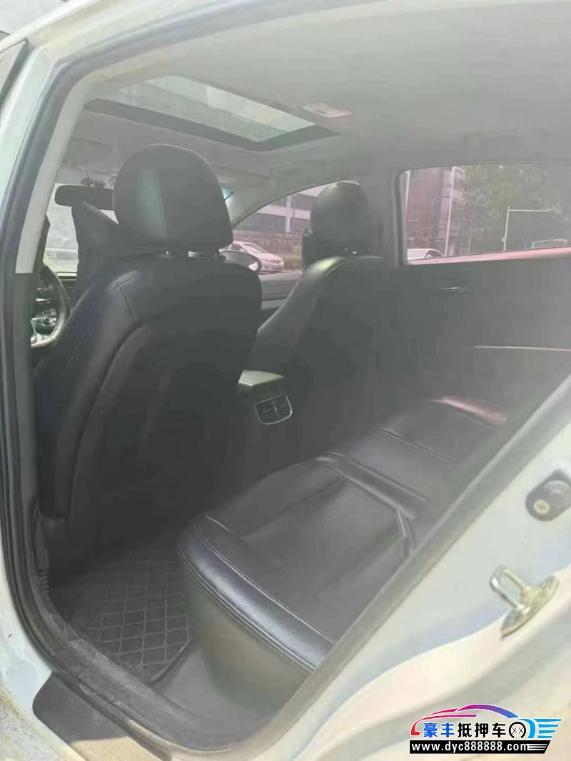 19年现代领动轿车抵押车出售