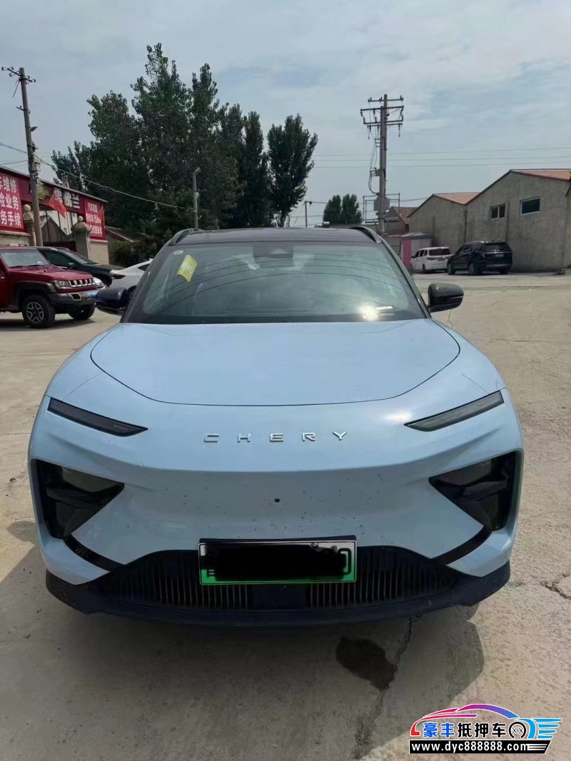 24年奇瑞舒享家轿车抵押车出售