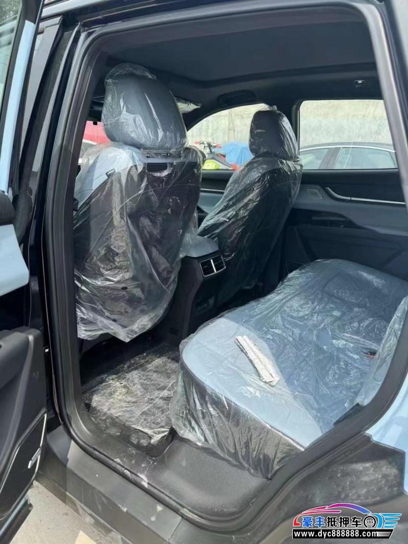 24年奇瑞舒享家轿车抵押车出售