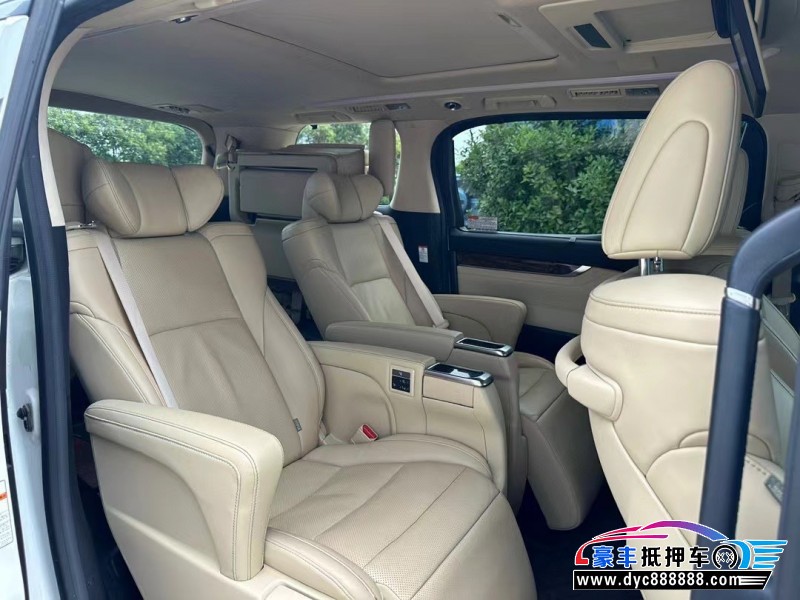 21年丰田埃尔法轿车抵押车出售