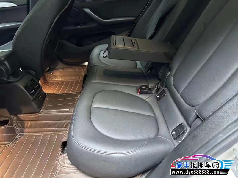 19年宝马X1轿车抵押车出售