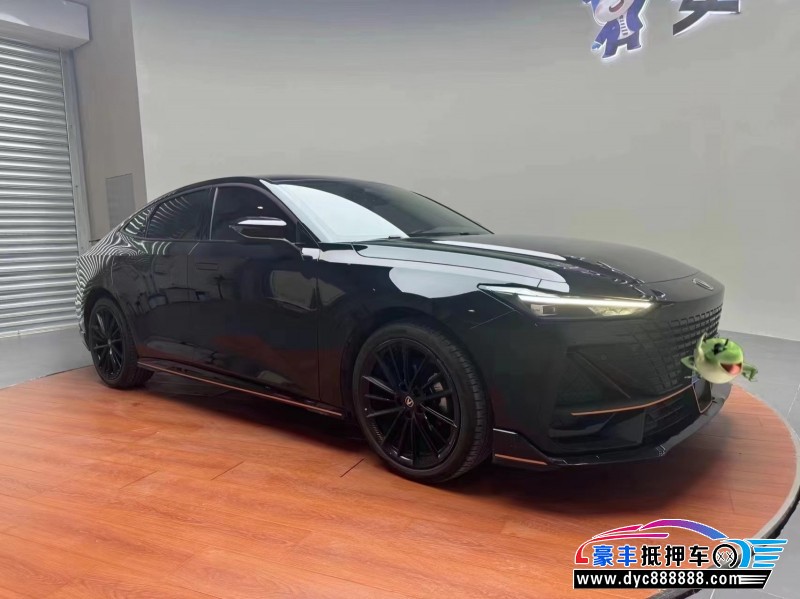 23年长安长安UNI轿车抵押车出售