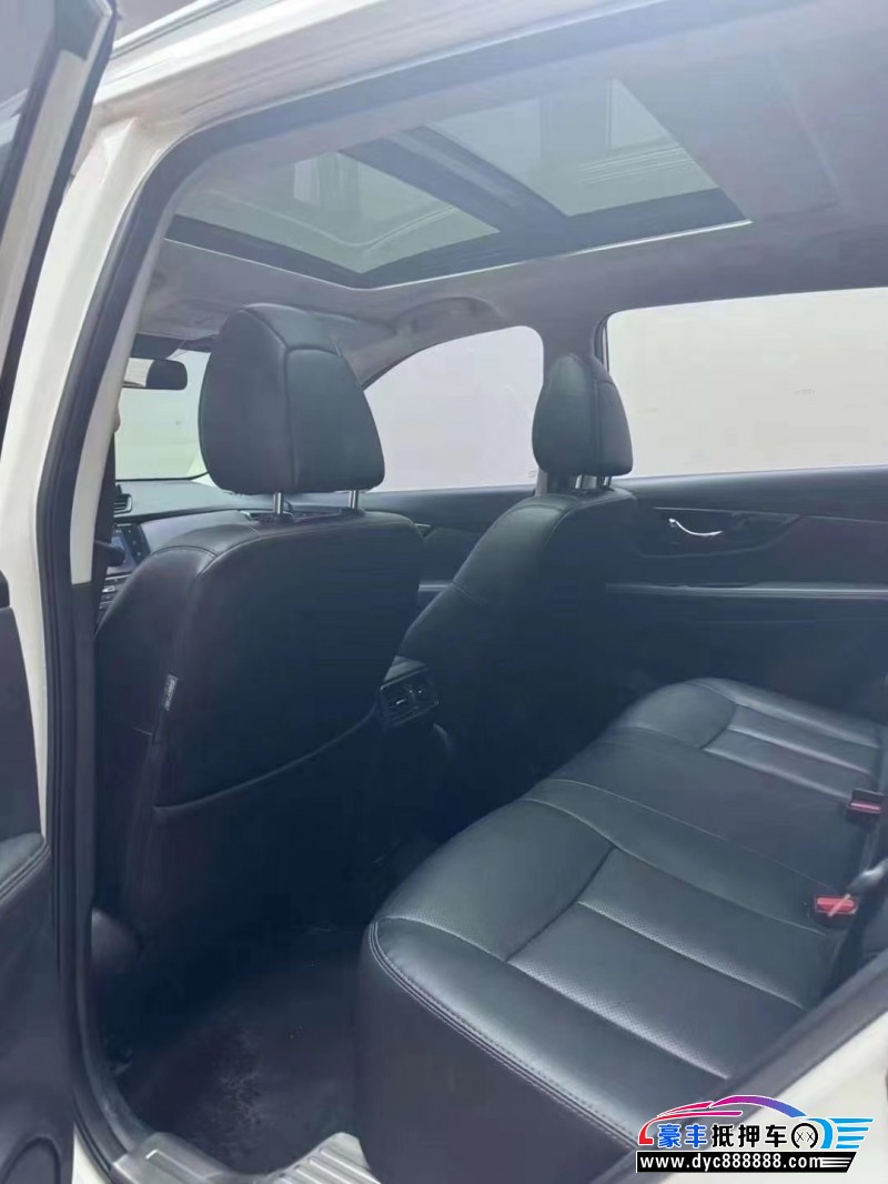 20年日产奇骏轿车抵押车出售