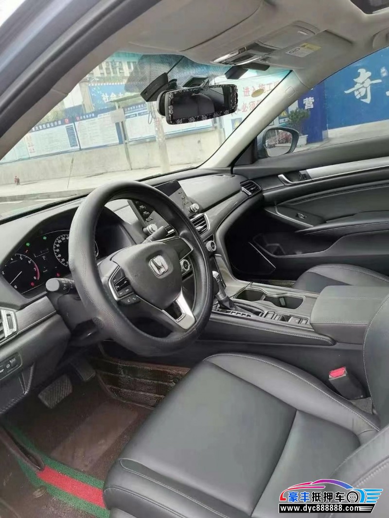 22年本田雅阁轿车抵押车出售