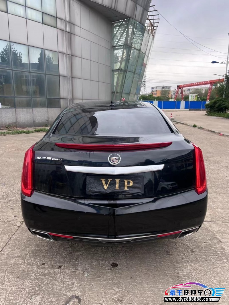 13年凯迪拉克XTS轿车抵押车出售