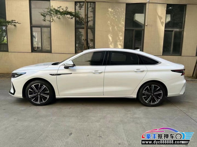 22年奇瑞艾瑞泽轿车抵押车出售