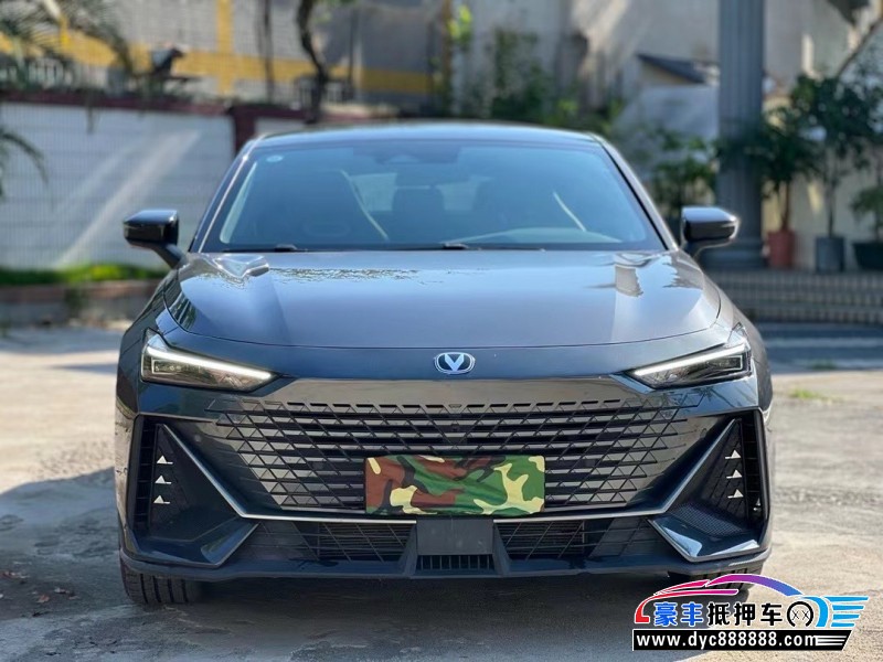 24年长安长安UNI轿车抵押车出售