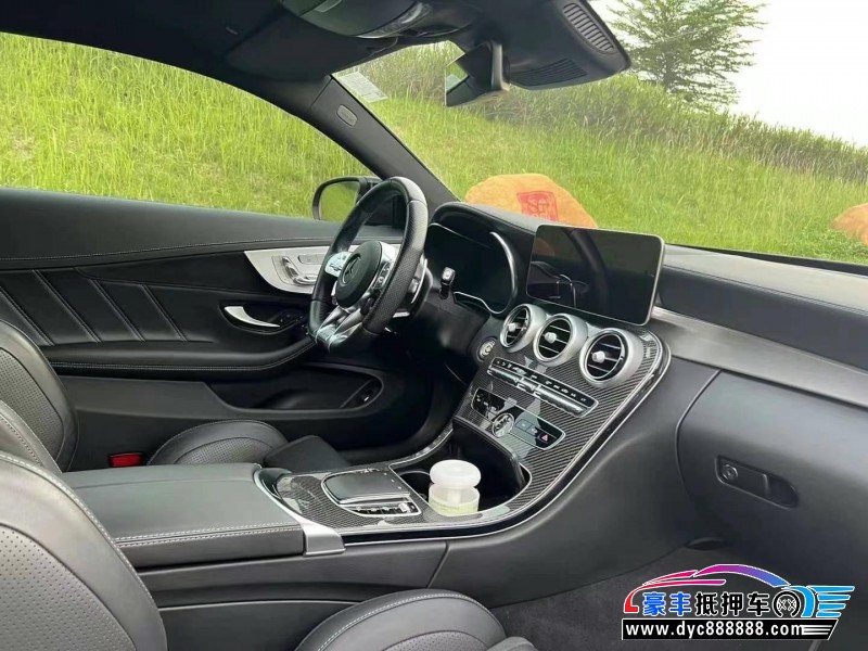 21年奔驰C级AMG轿车抵押车出售