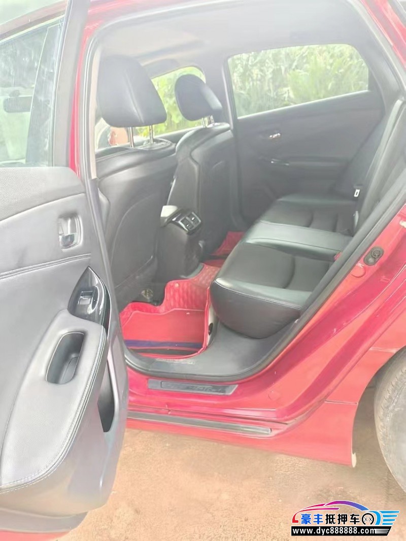 17年本田思铂睿轿车抵押车出售