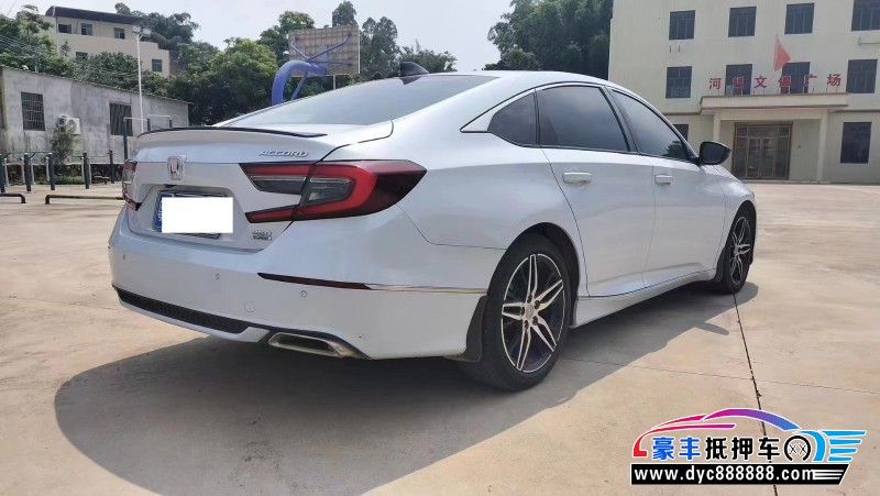 21年本田雅阁轿车抵押车出售