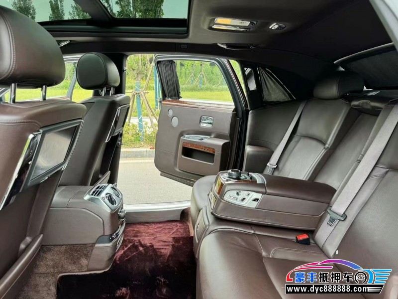 14年劳斯莱斯古斯特轿车抵押车出售