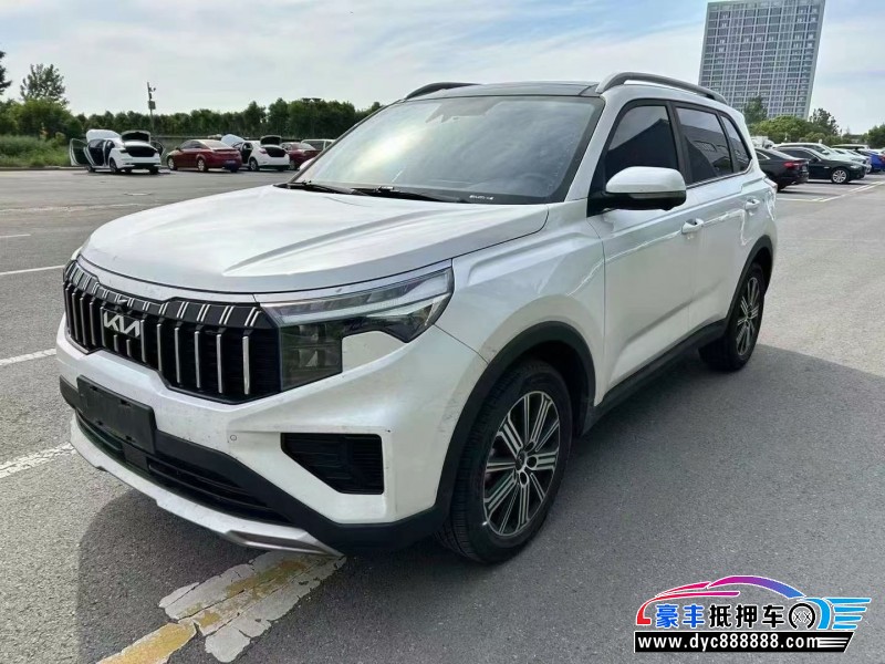 22年起亚智跑轿车抵押车出售