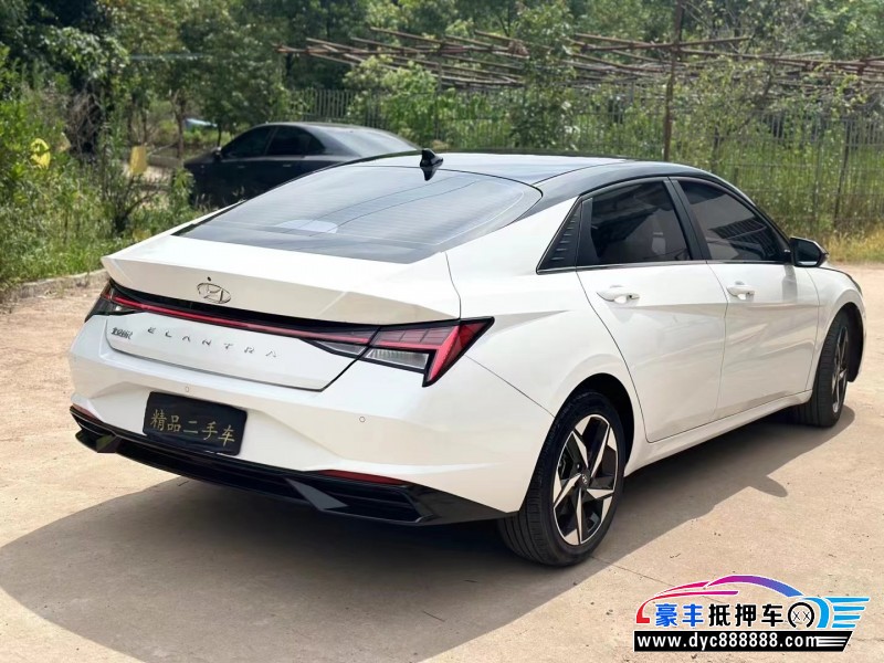 22年现代伊兰特轿车抵押车出售