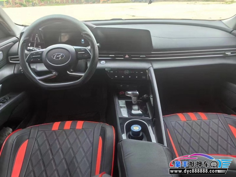 21年现代伊兰特轿车抵押车出售