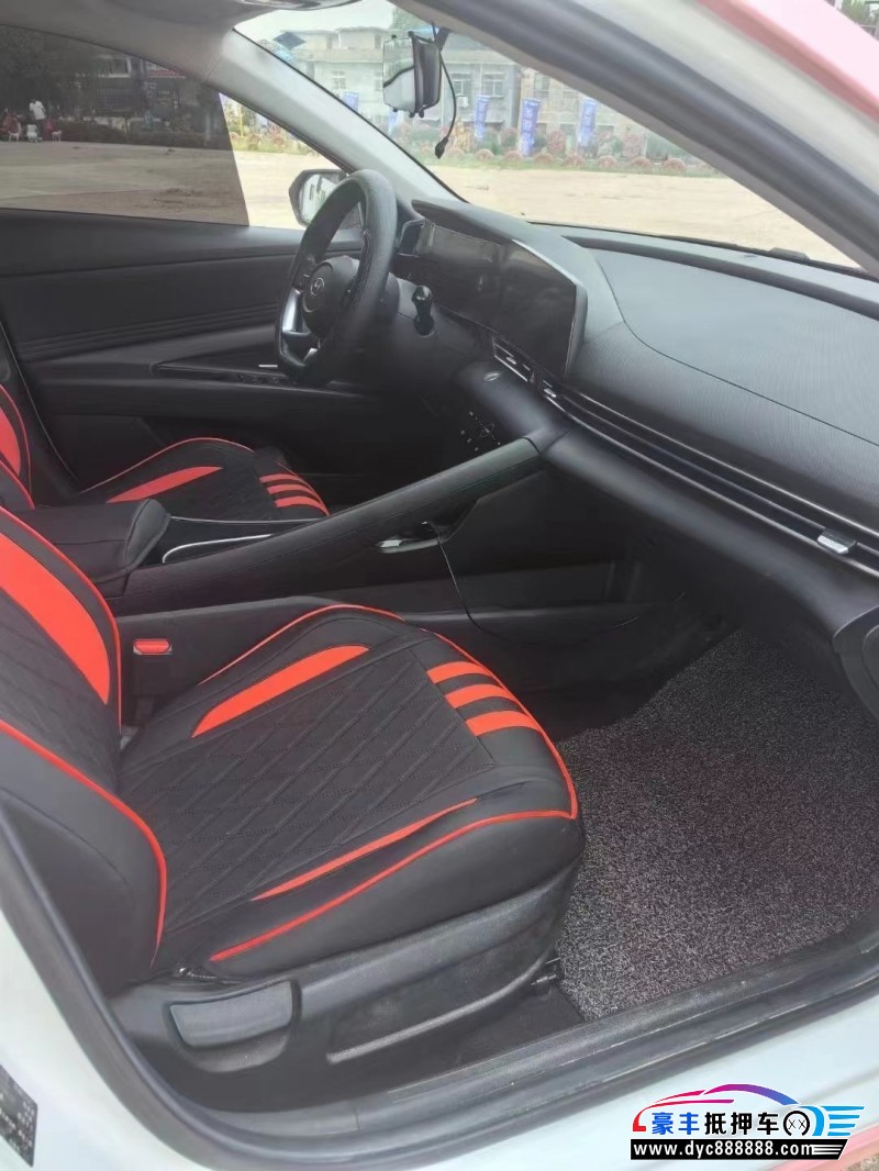 21年现代伊兰特轿车抵押车出售