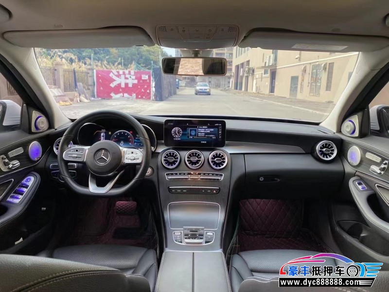 20年奔驰C轿车抵押车出售