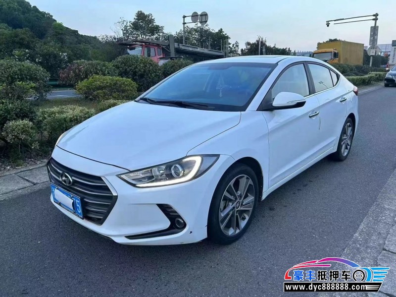 16年现代领动轿车抵押车出售