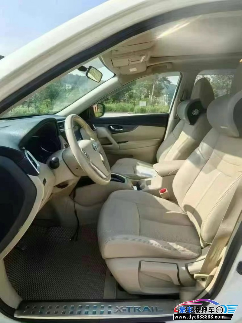 16年日产奇骏轿车抵押车出售