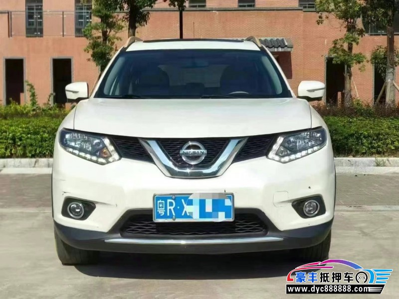 16年日产奇骏轿车抵押车出售