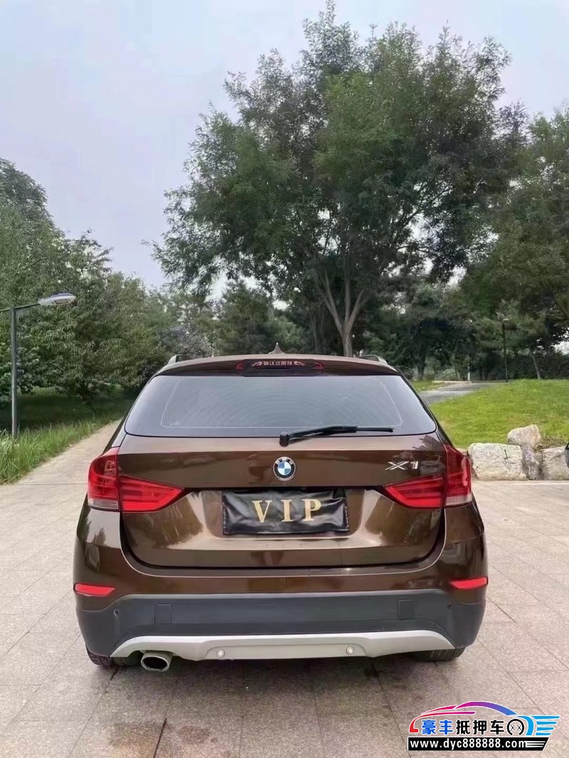13年宝马X1SUV抵押车出售