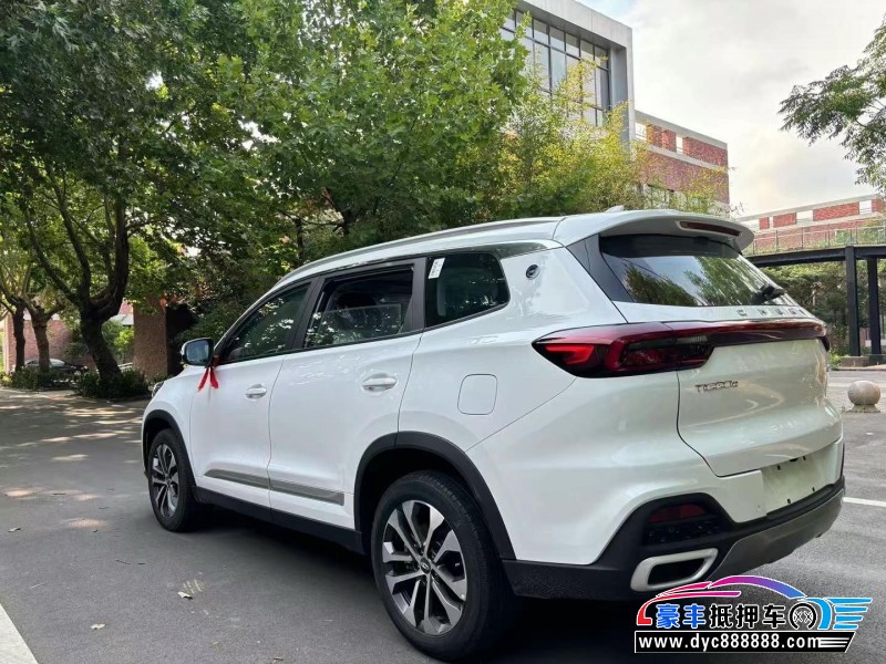 24年奇瑞瑞虎8轿车抵押车出售