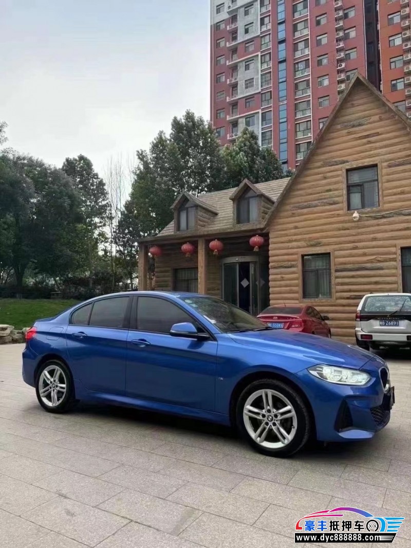 20年宝马1系轿车抵押车出售