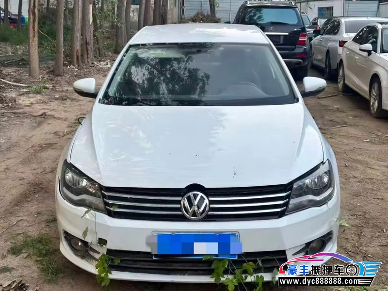 15年大众宝来轿车抵押车出售