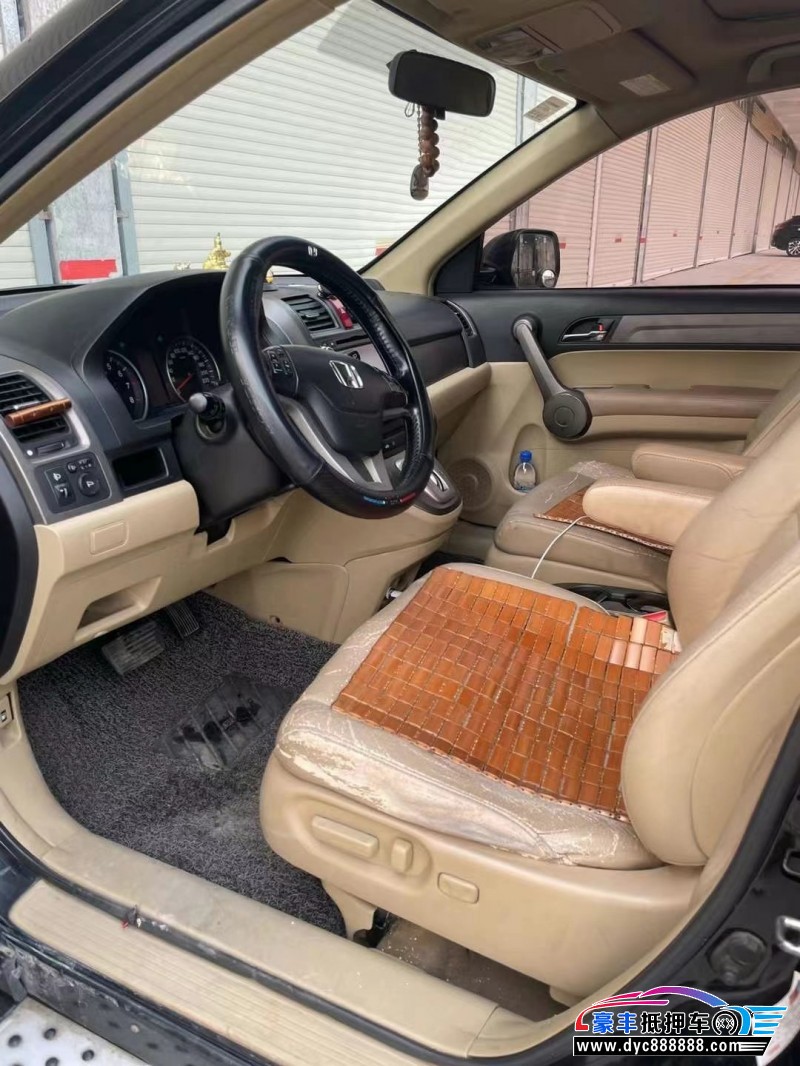 09年本田CR-V轿车抵押车出售