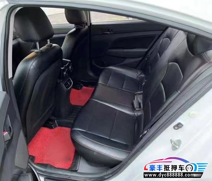 18年现代领动轿车抵押车出售