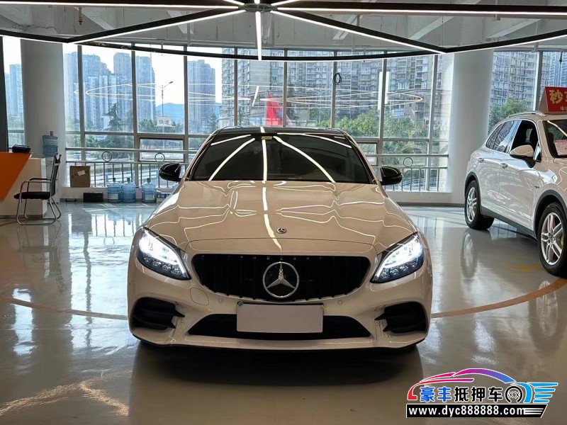 20年奔驰C轿车抵押车出售