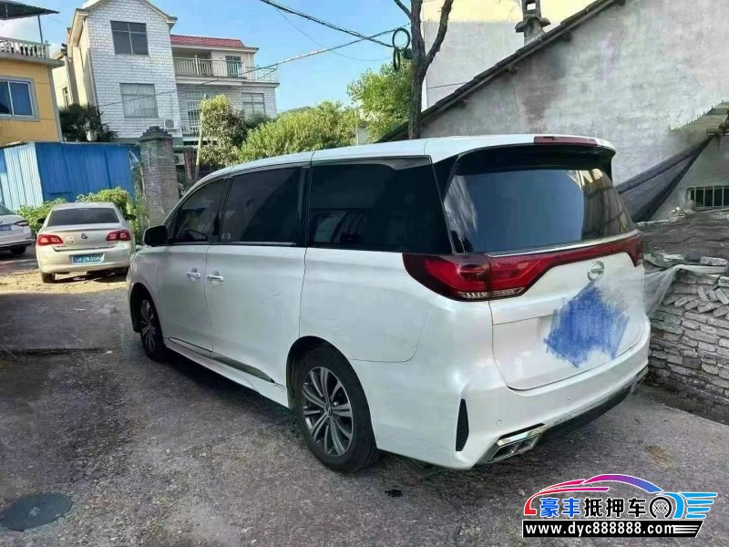 20年传祺M8轿车抵押车出售