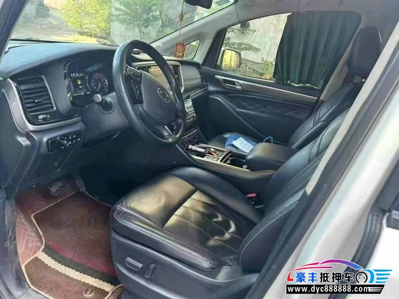 20年传祺M8轿车抵押车出售