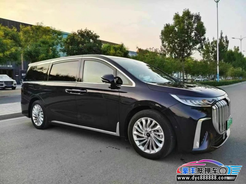 24年岚图梦想家轿车抵押车出售