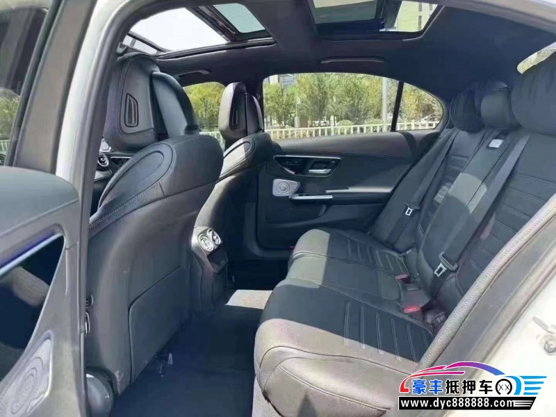 22年奔驰C轿车抵押车出售