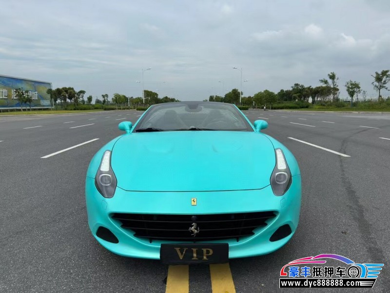 15年法拉利California T轿车抵押车出售