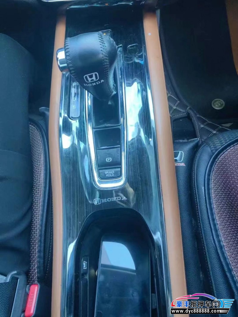 15年本田XRV轿车抵押车出售