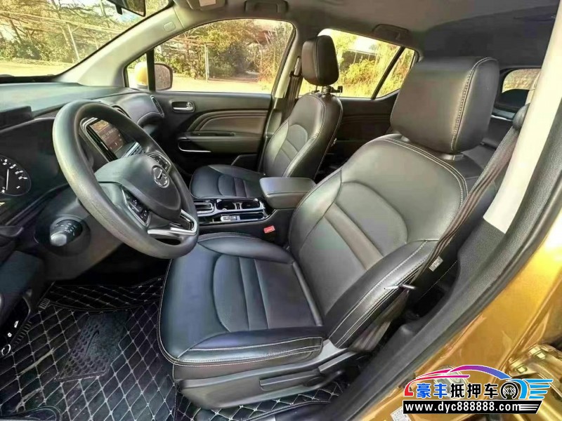 18年传祺gs3轿车抵押车出售