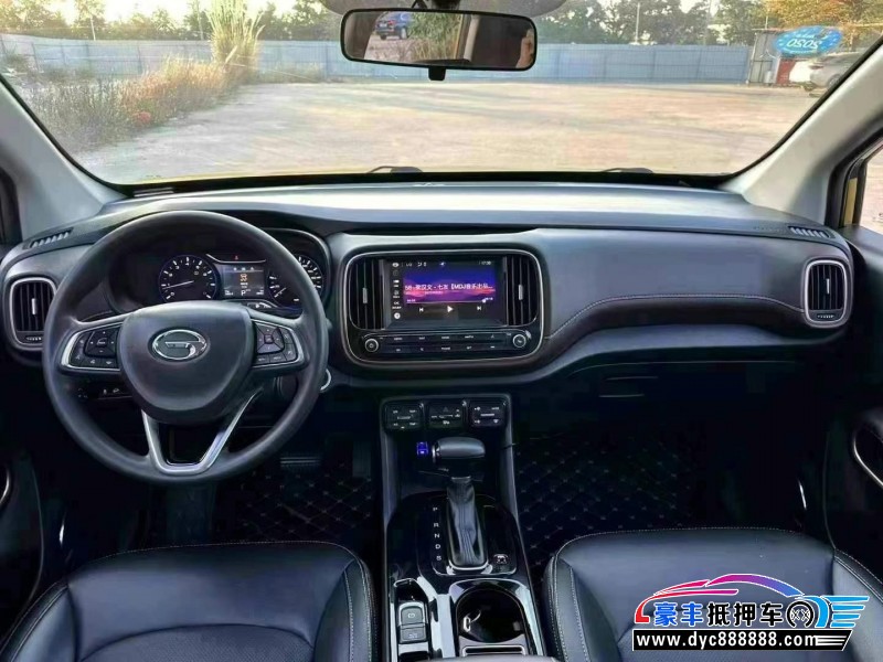 18年传祺gs3轿车抵押车出售