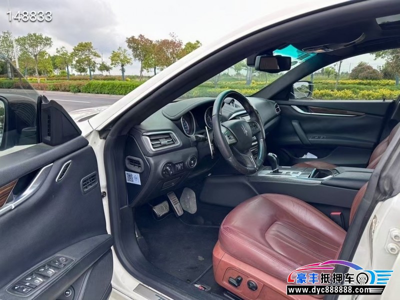 15年玛莎拉蒂Ghibli轿车抵押车出售