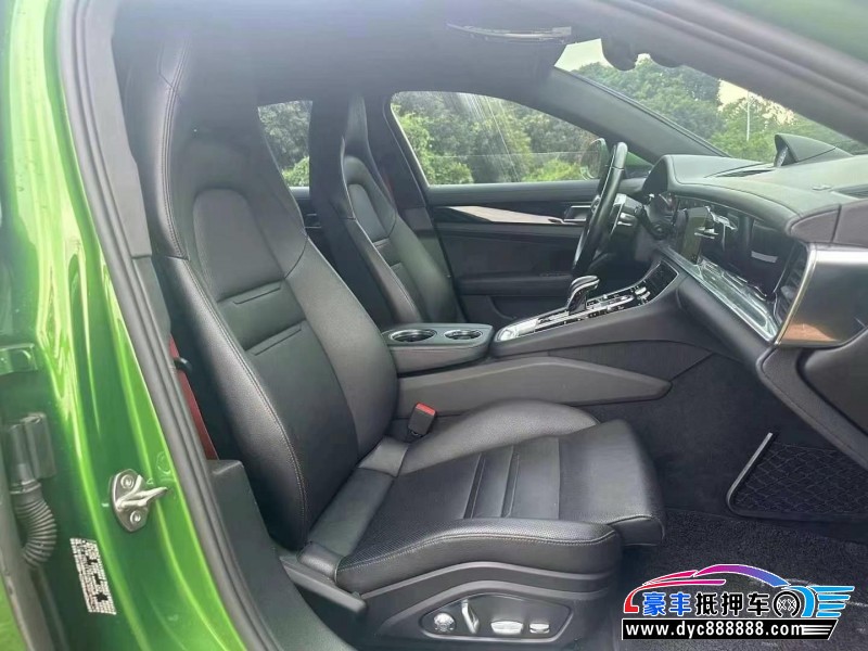 19年保时捷帕纳梅拉轿车抵押车出售