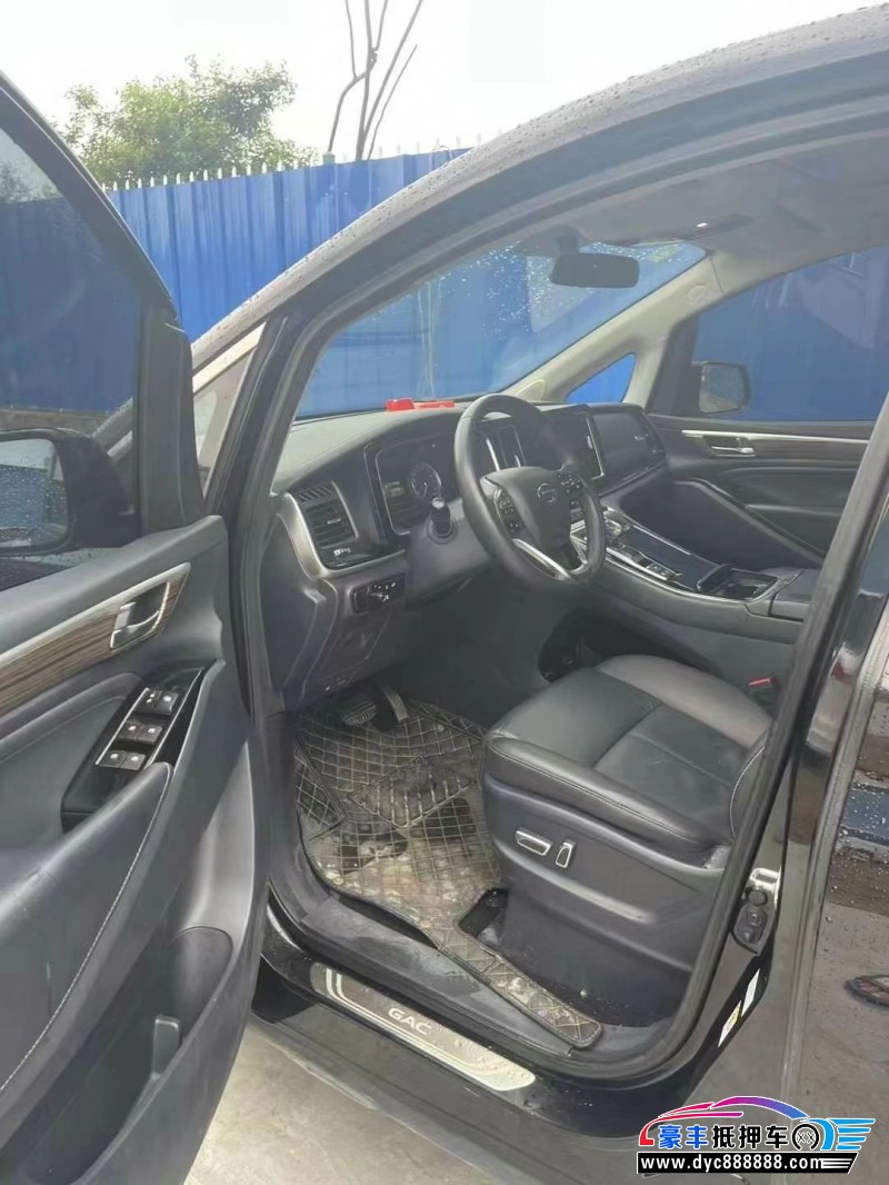 21年传祺M8轿车抵押车出售