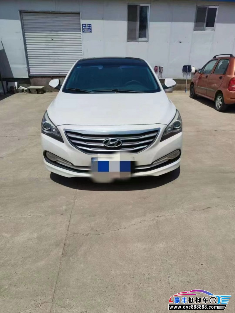 14年现代名图轿车抵押车出售