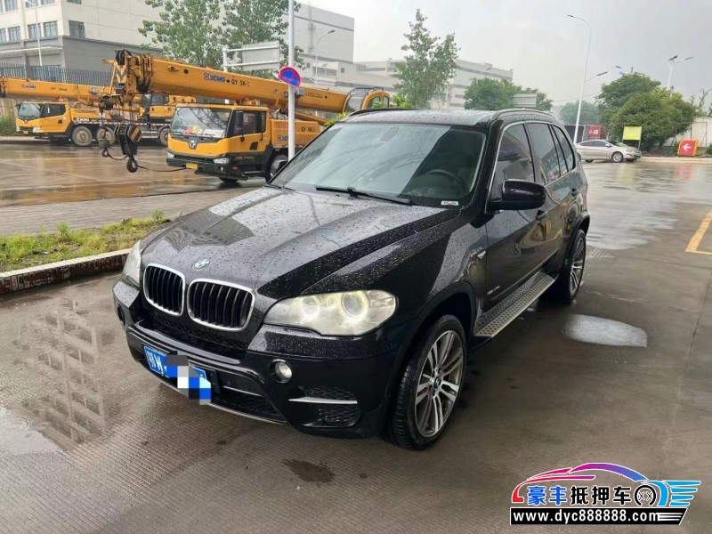 13年宝马X5轿车抵押车出售