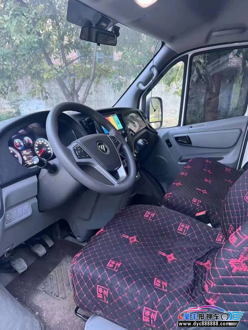 23年福田图雅诺轿车抵押车出售