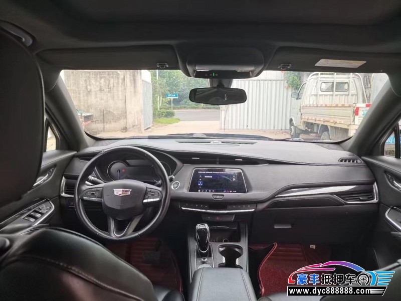 20年凯迪拉克XT4轿车抵押车出售