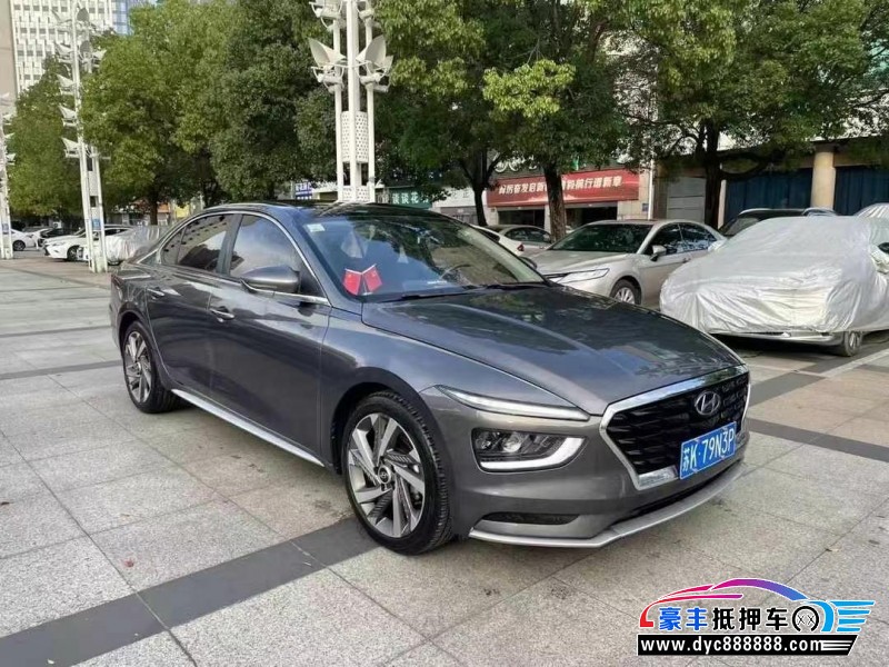 21年现代名图轿车抵押车出售