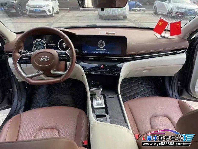 21年现代名图轿车抵押车出售