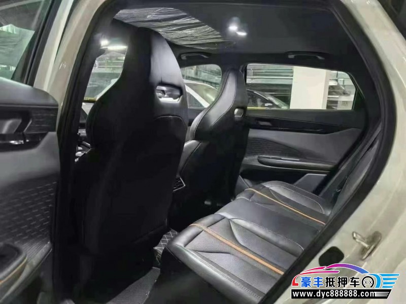 24年长安长安UNI轿车抵押车出售